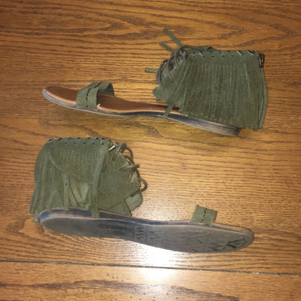 Minnetonka sandals